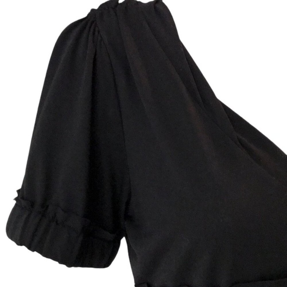 MARC JACOBS Black V-Neck Short Sleeve Blouse - Picture 4 of 9